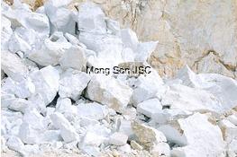 Limestone - lumps  (over 10cm)